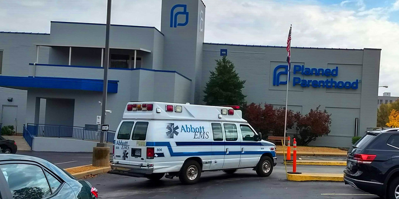 Ambulance Transports 70th Patient from Dangerous St. Louis Planned Parenthood